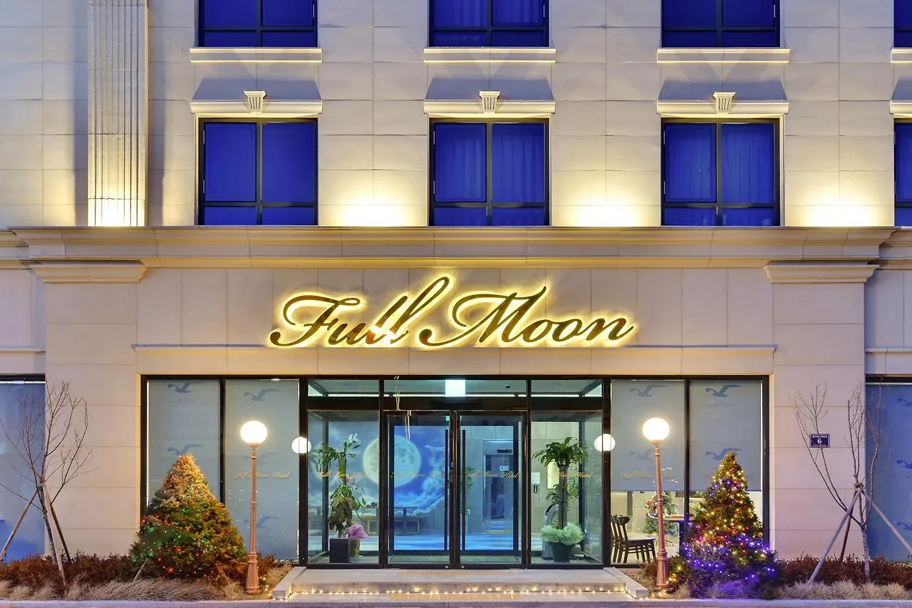 Fullmoon Tourist Hotel Incheon