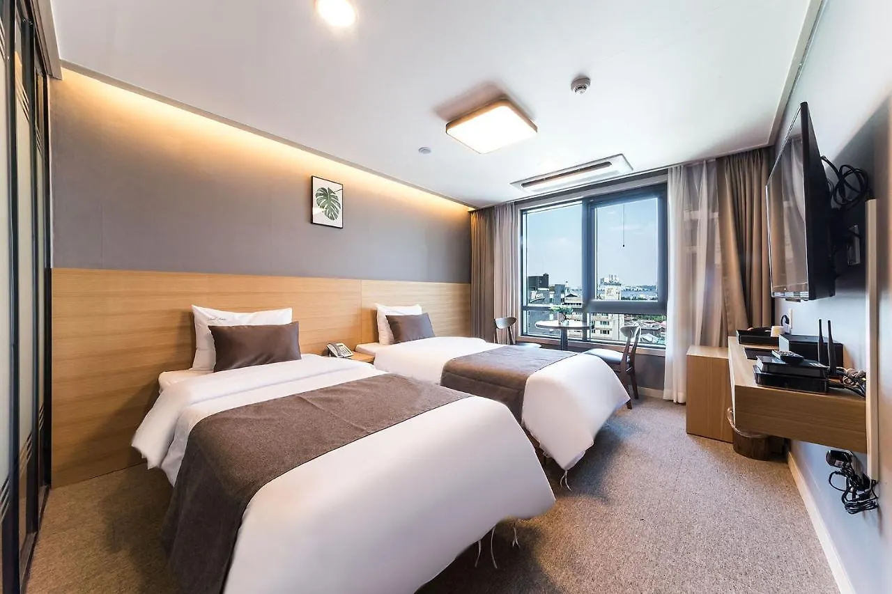 ***  Fullmoon Tourist Hotel Incheon South Korea