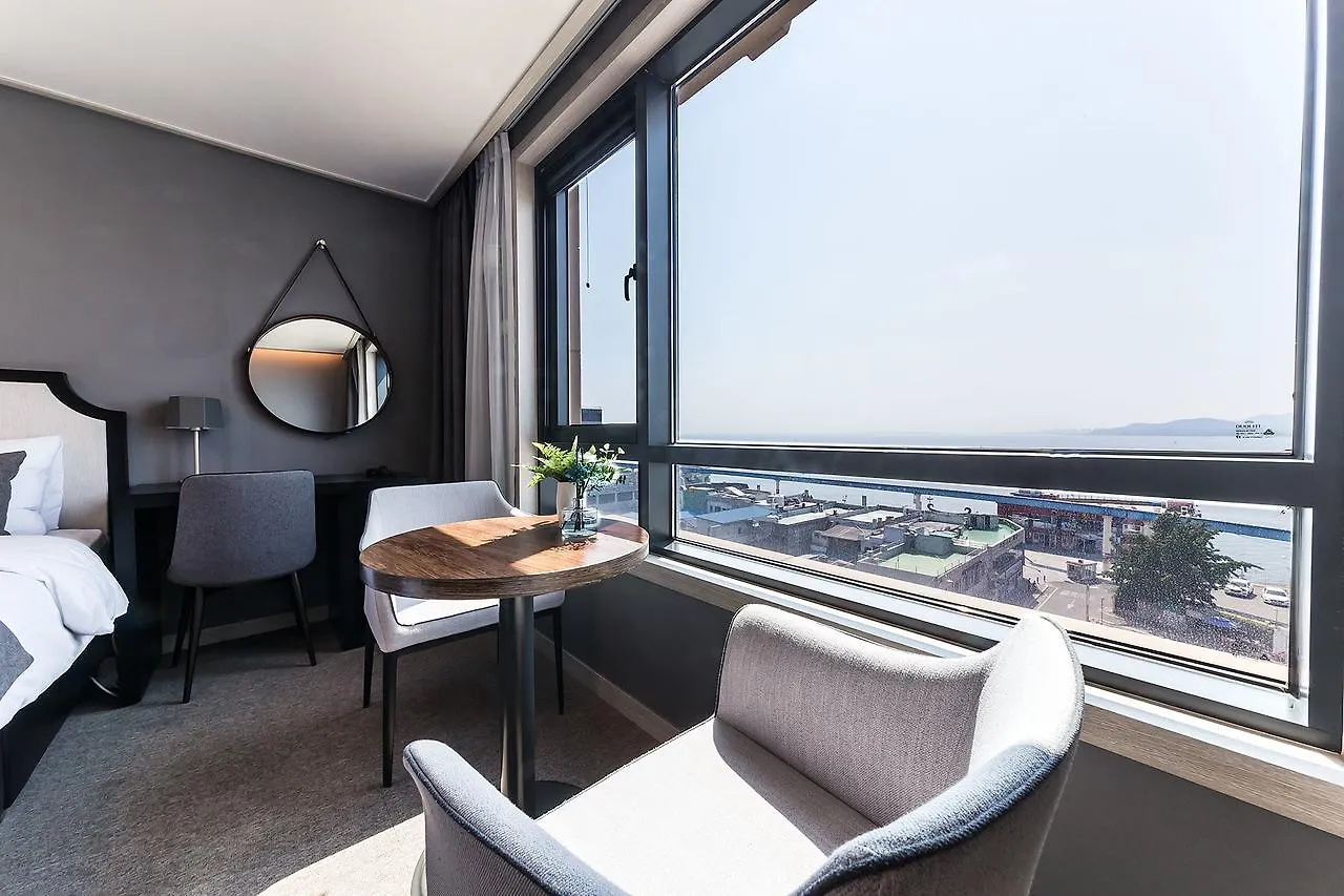 Fullmoon Tourist Hotel Incheon South Korea