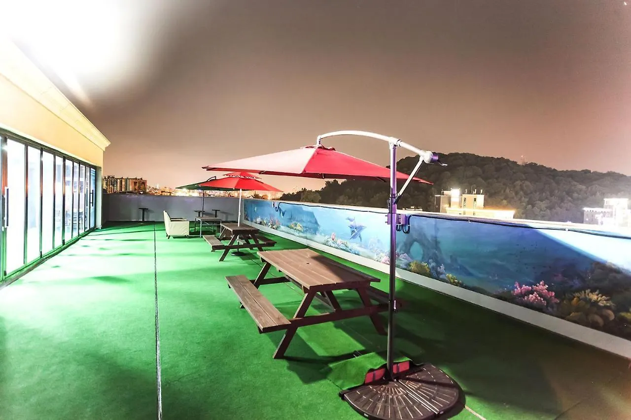 Fullmoon Tourist Hotel Incheon