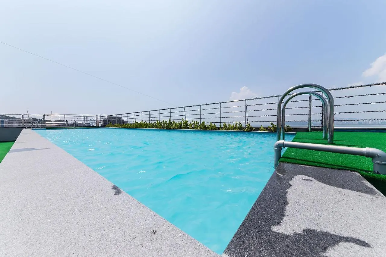 Fullmoon Tourist Hotel Incheon 3*,  South Korea